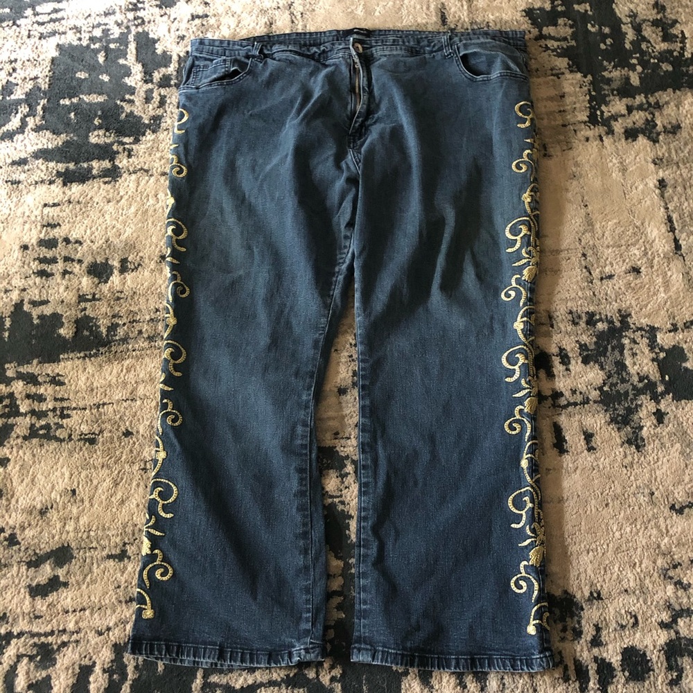 24/7 denim Woman’s plus size jeans